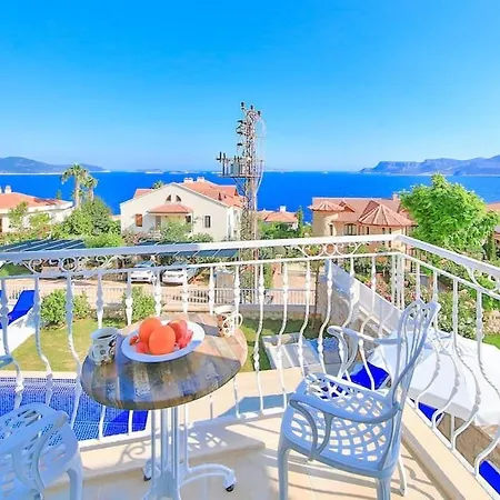 Rueya Kas,peninsula With Lawn Garden *