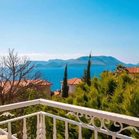 וילה Rueya Kas,peninsula With Lawn Garden *