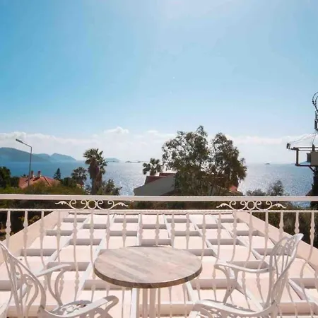 וילה Rueya Kas,peninsula With Lawn Garden