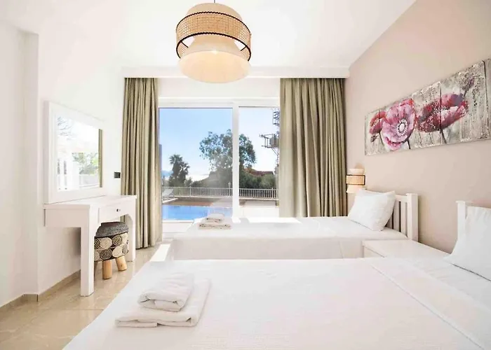 Rueya Kas,peninsula With Lawn Garden * Kaş