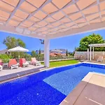 Villa Rueya Kas,peninsula With Lawn Garden